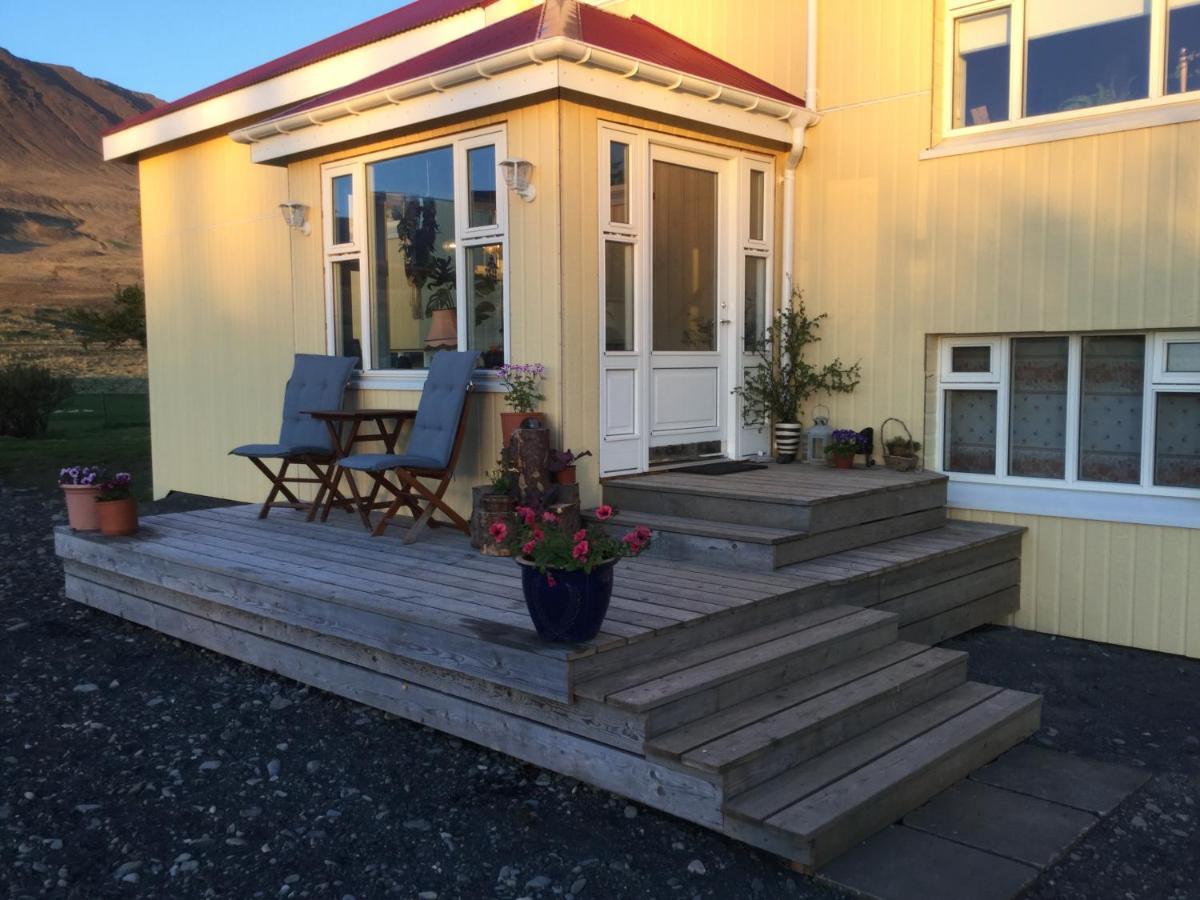 Frostastathir Guesthouse Varmahlíð Esterno foto